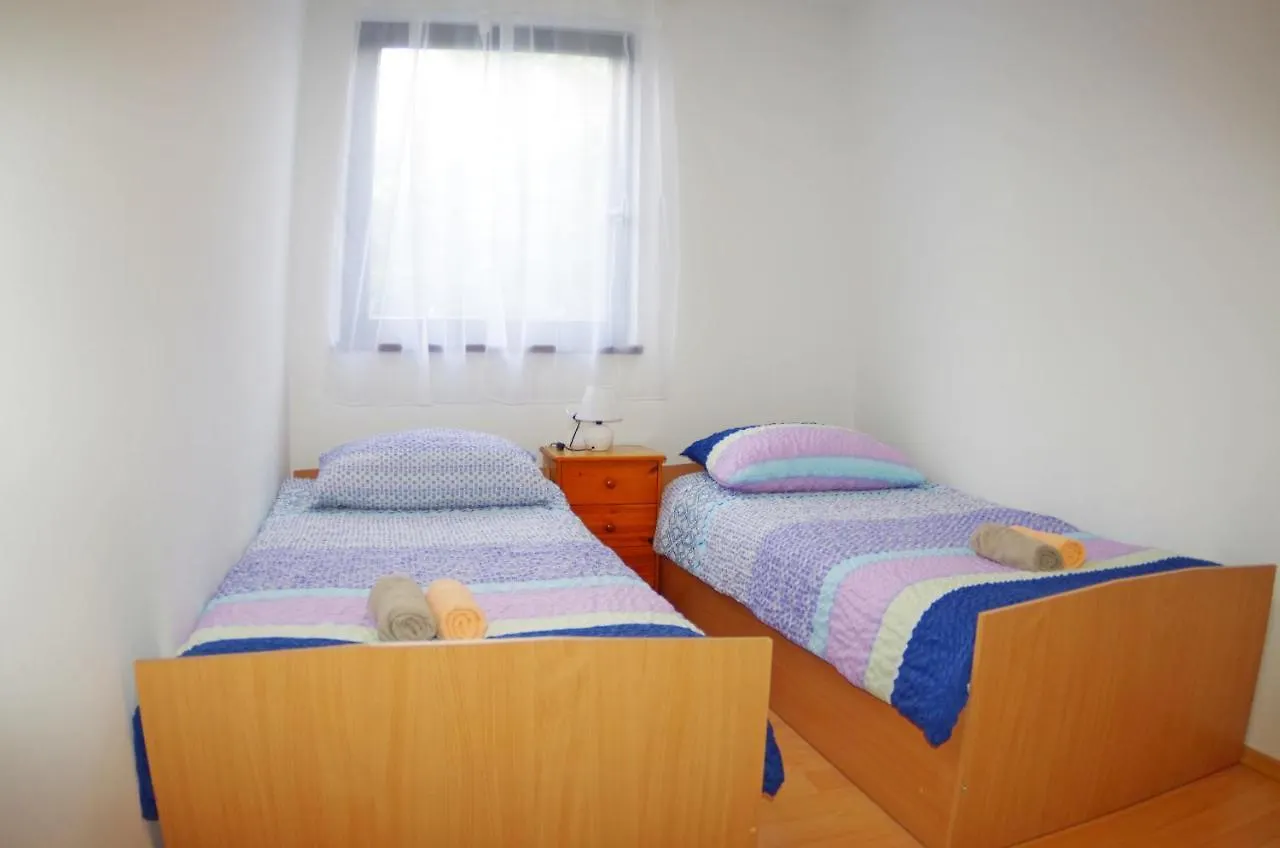 Apartments Melita Valbandon Croacia