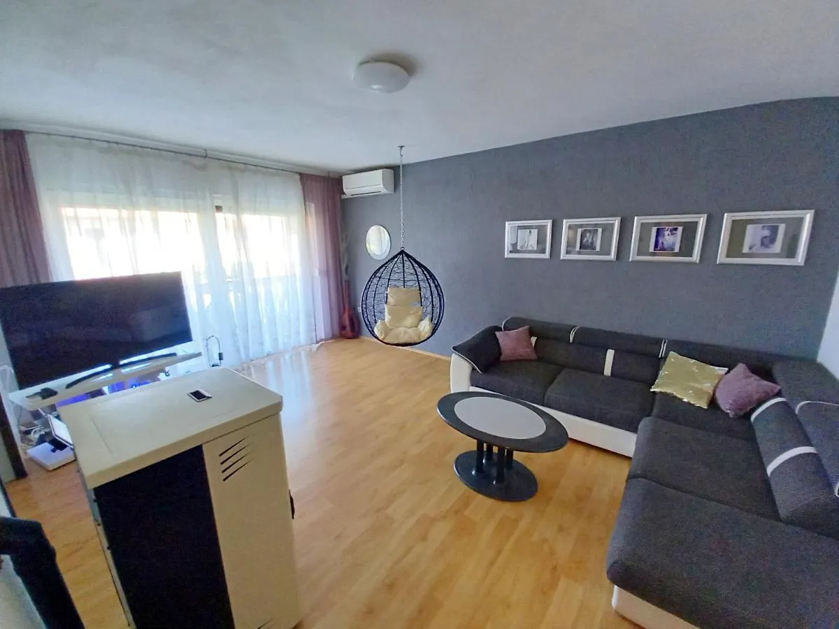Apartments Melita Valbandon